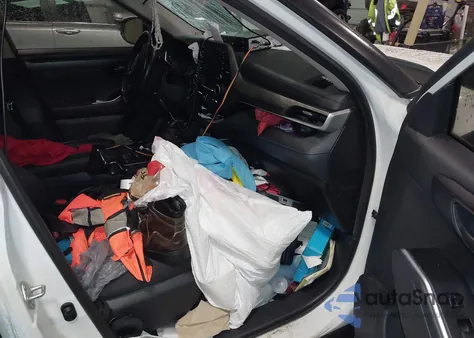 2020 Toyota Highlander Le z USA, uszkodzony, nr VIN 5TDZZRAHXLS503252